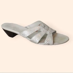 Munro White Snakeskin Embossed Leather Slip-on Sandals.